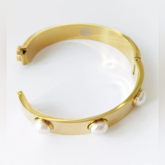š Tory Burch Authentic Bracelet At Awesome Prices To Buy Now & Save - Picture 12 of 14